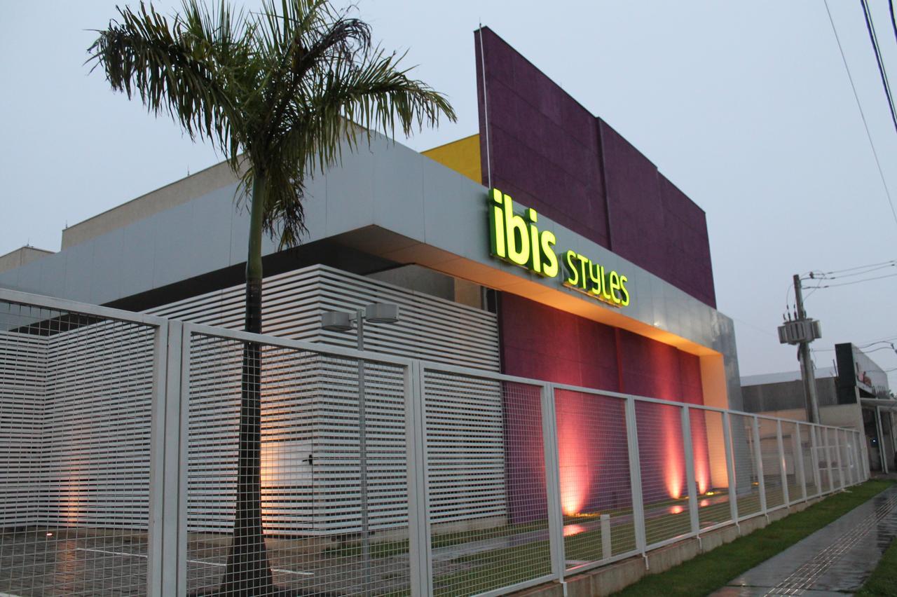 Отель Ibis Styles Понта-Поран Экстерьер фото
