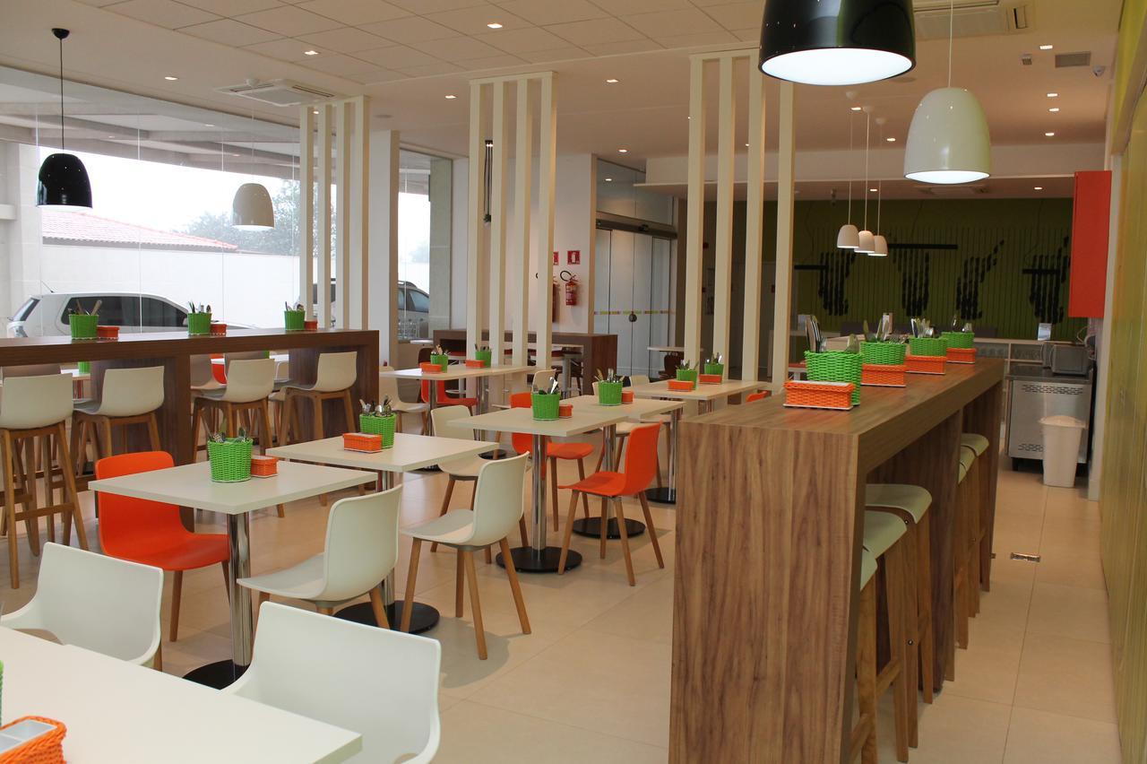 Отель Ibis Styles Понта-Поран Экстерьер фото